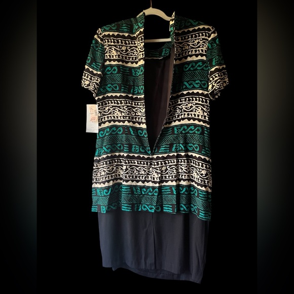 90’s Business Casual Patterned Green and Black Dress - Picture 12 of 12